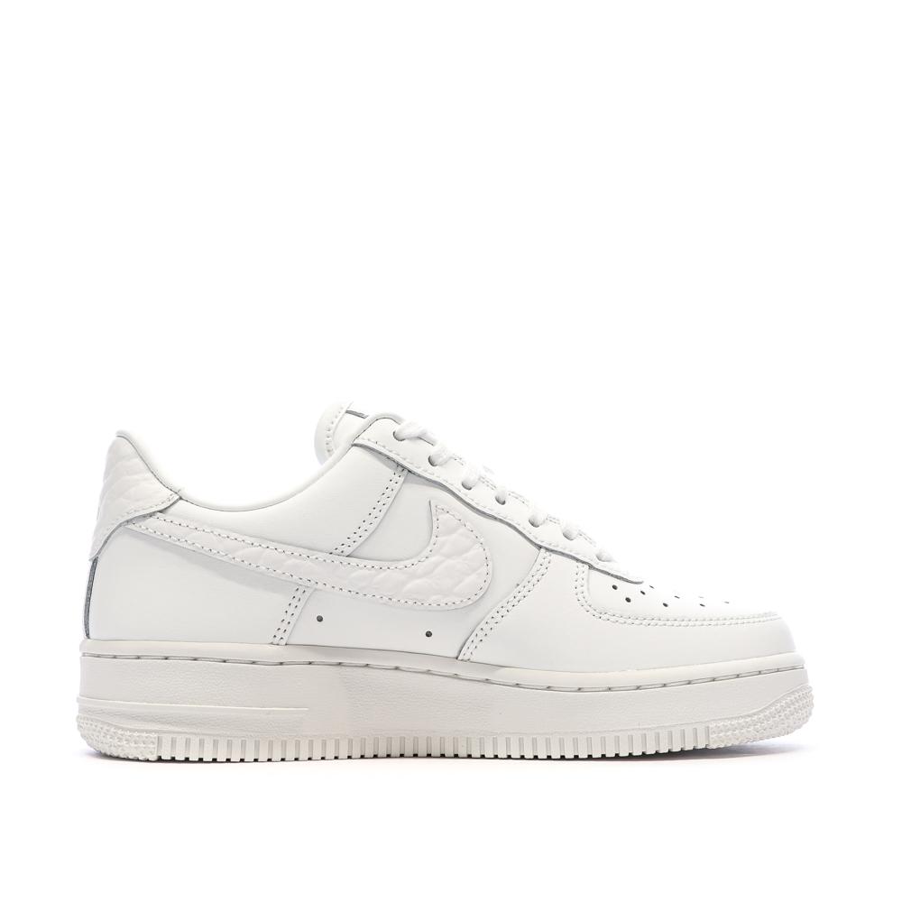 Baskets Blanches Femme Nike Wms Air Force 1 vue 2