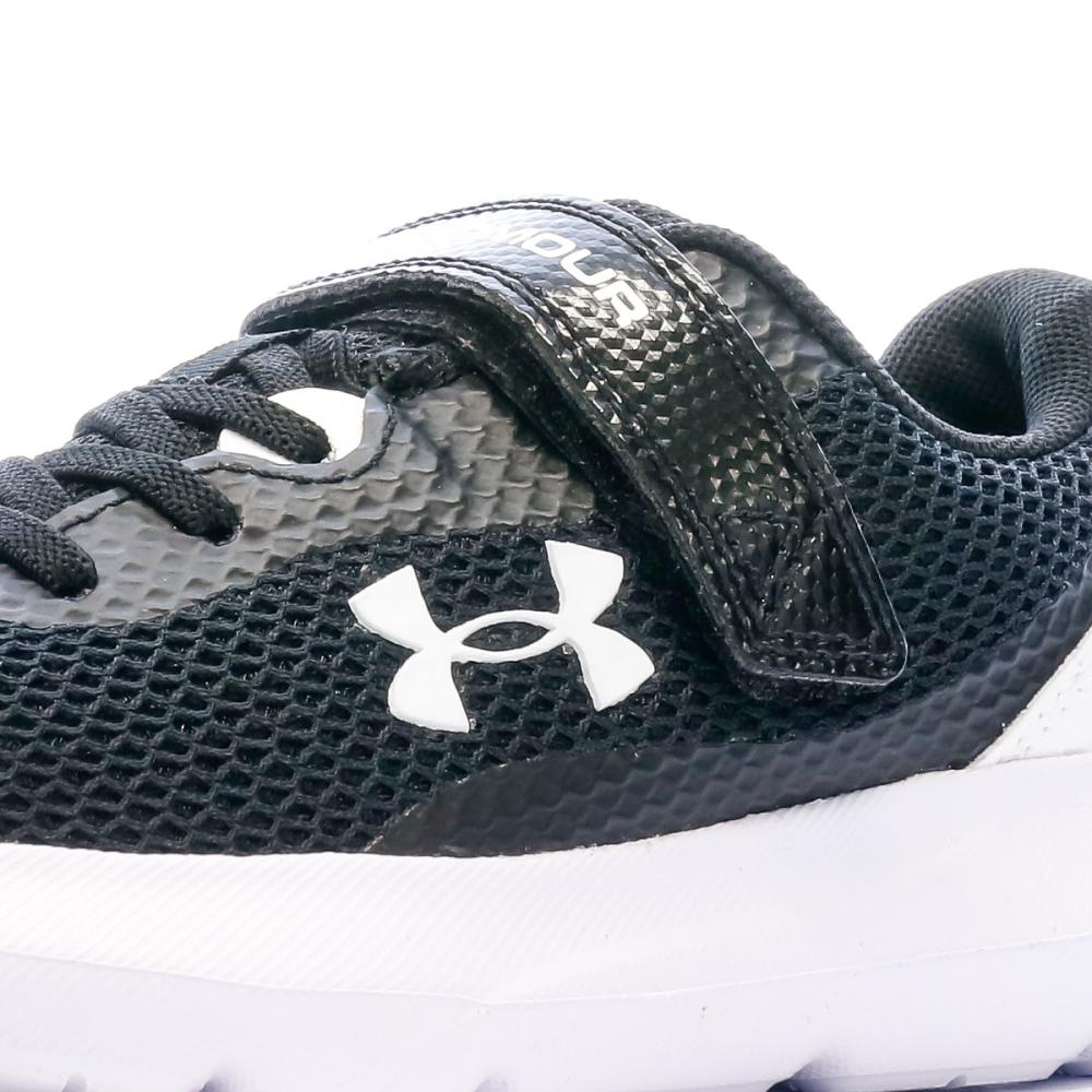 Baskets Noir Mixte Enfant Under Armour Surge 3 vue 7