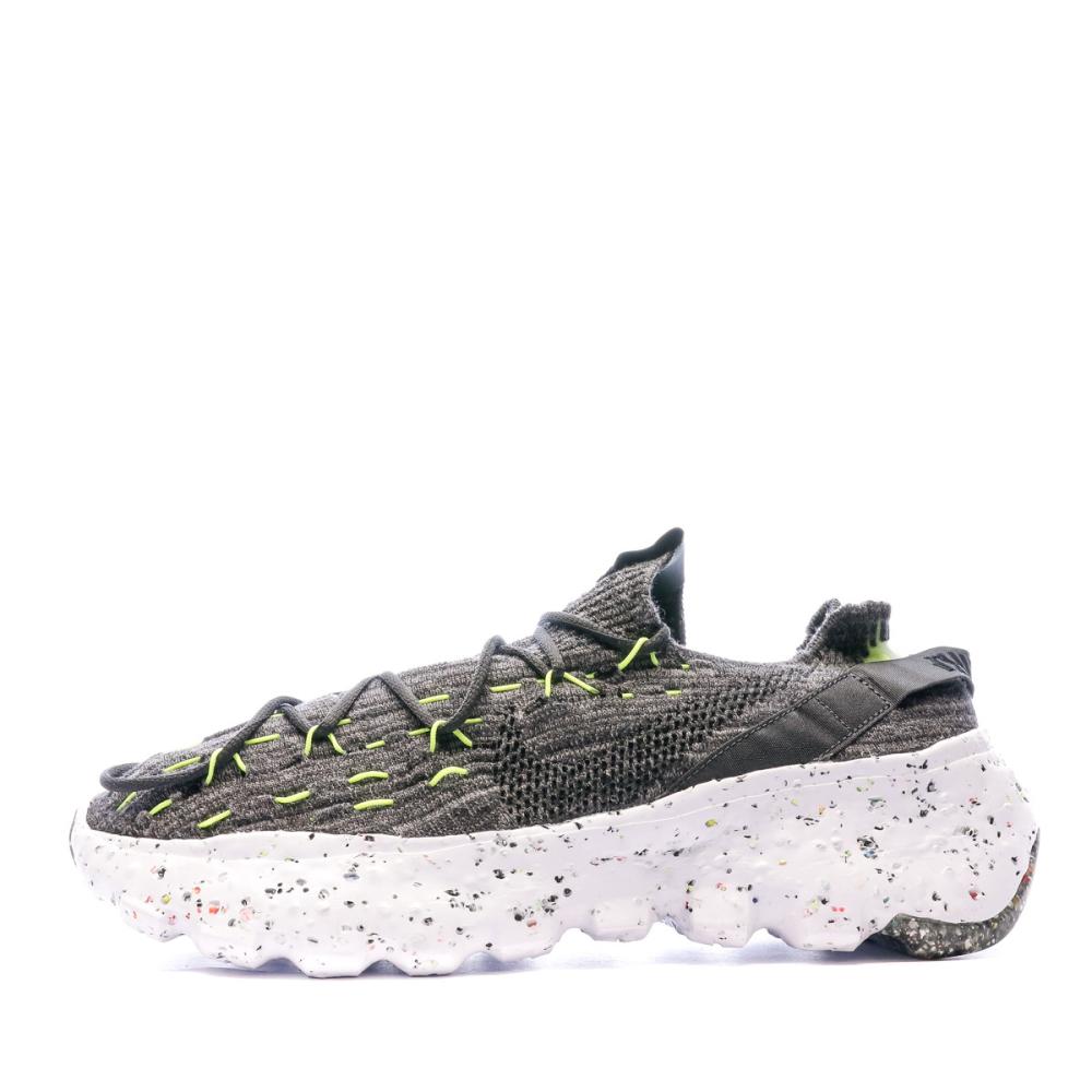Baskets Grise Homme Nike Space Hippie 04 pas cher