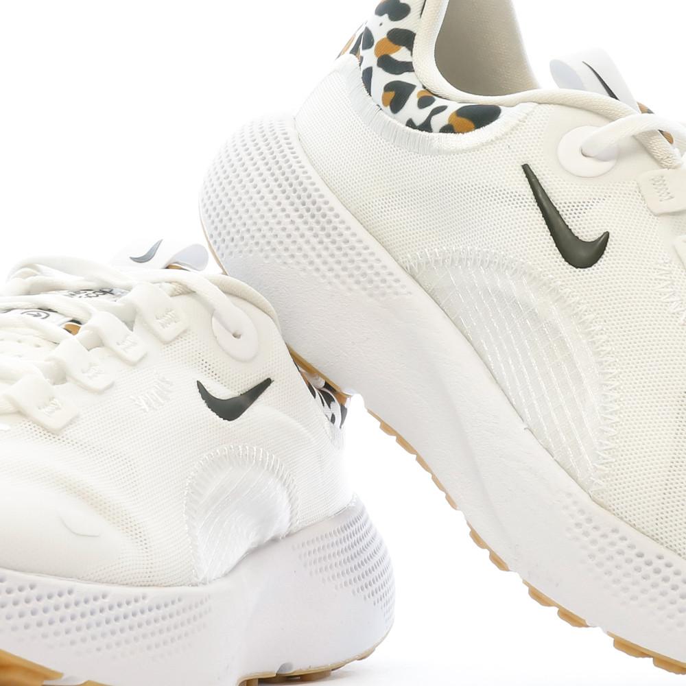 Chaussures de Running Blanches Femme Nike Escape vue 7