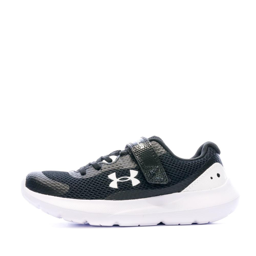 Baskets Noir Mixte Enfant Under Armour Surge 3 pas cher