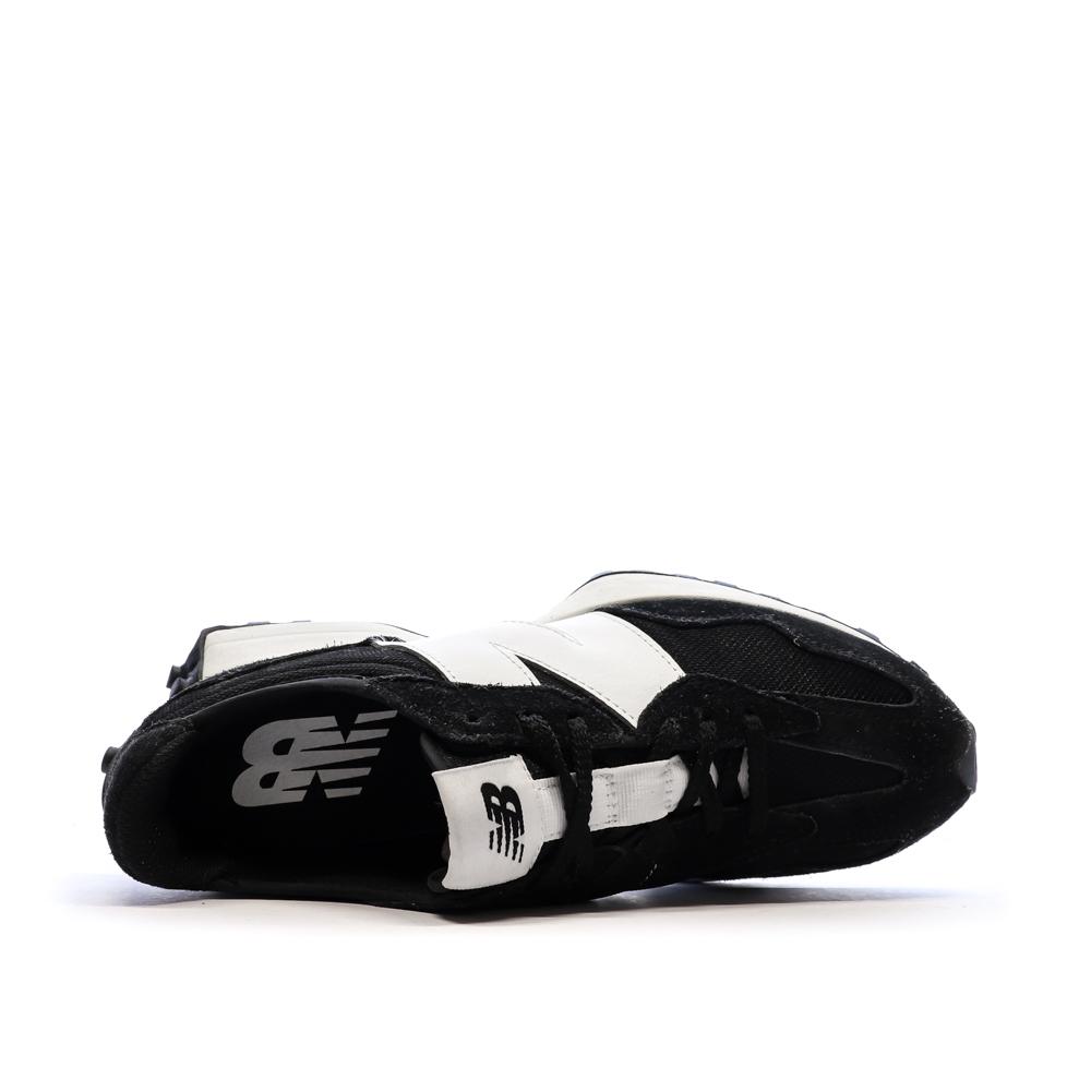 327 Baskets Noires/Blanches Mixte New Balance vue 4