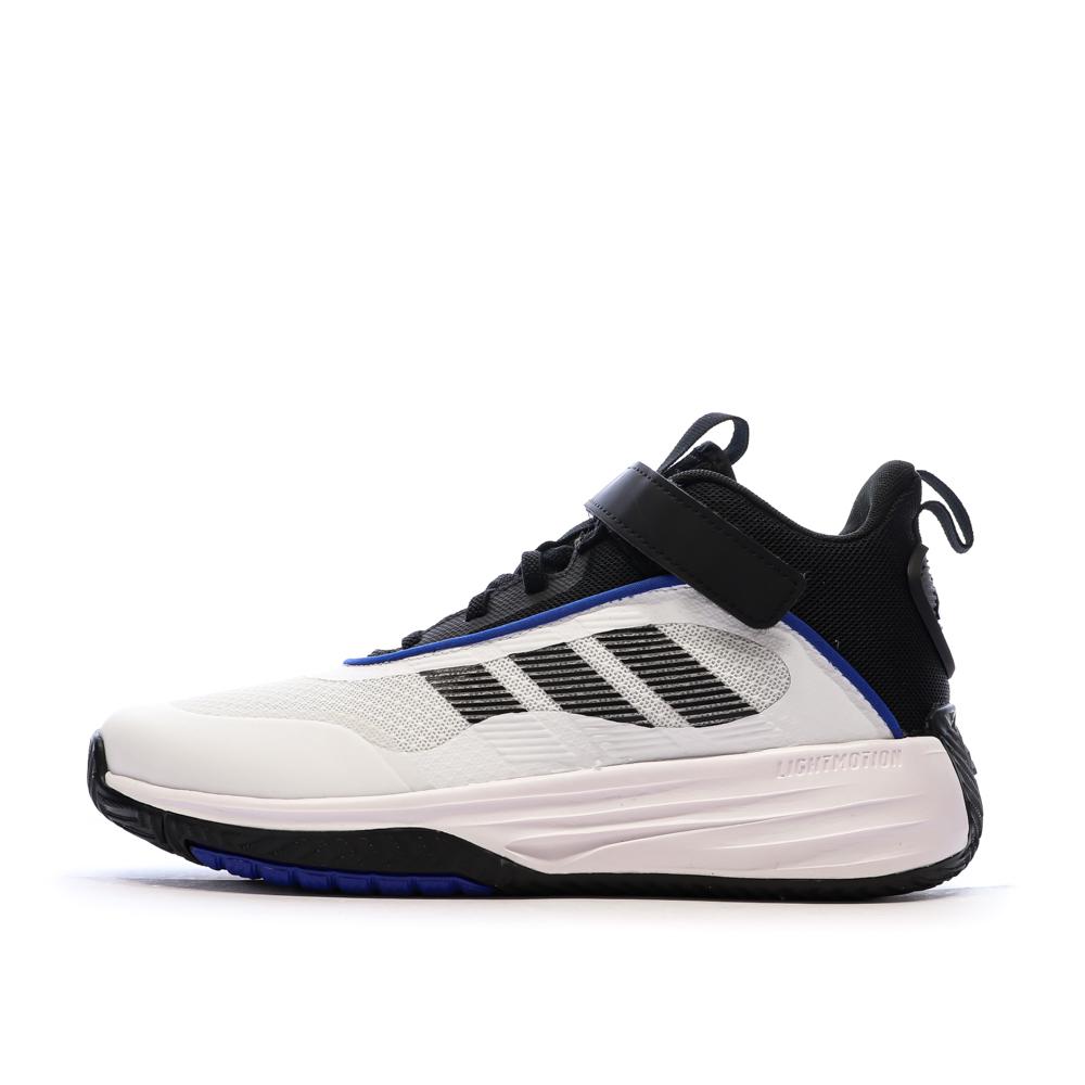 Chaussures de basketball Blanches/Noires Enfant Adidas Ownthegame pas cher
