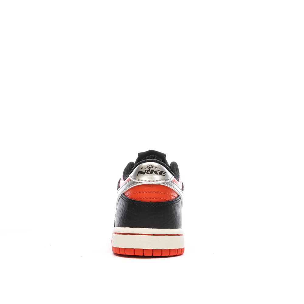 Baskets Orange/Noire Garçon Nike Dunk Low vue 3