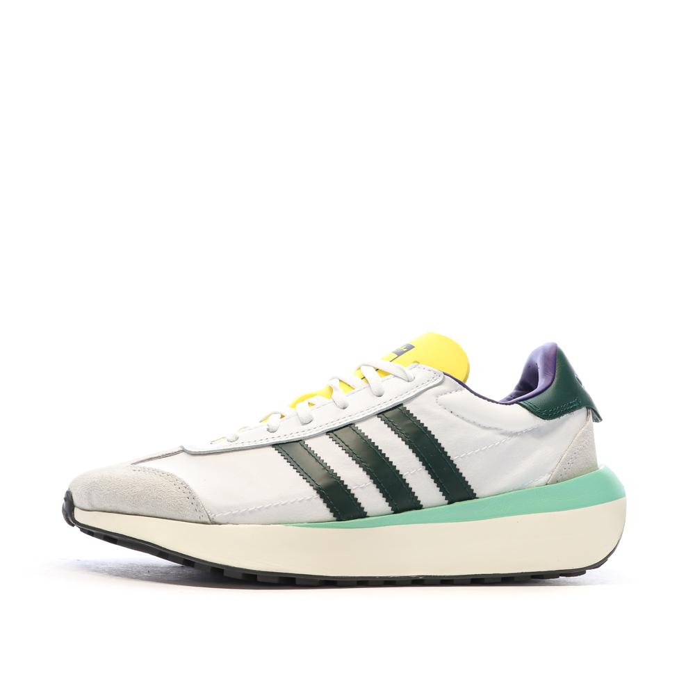 Baskets Blanches/Jaune Homme Adidas Country pas cher