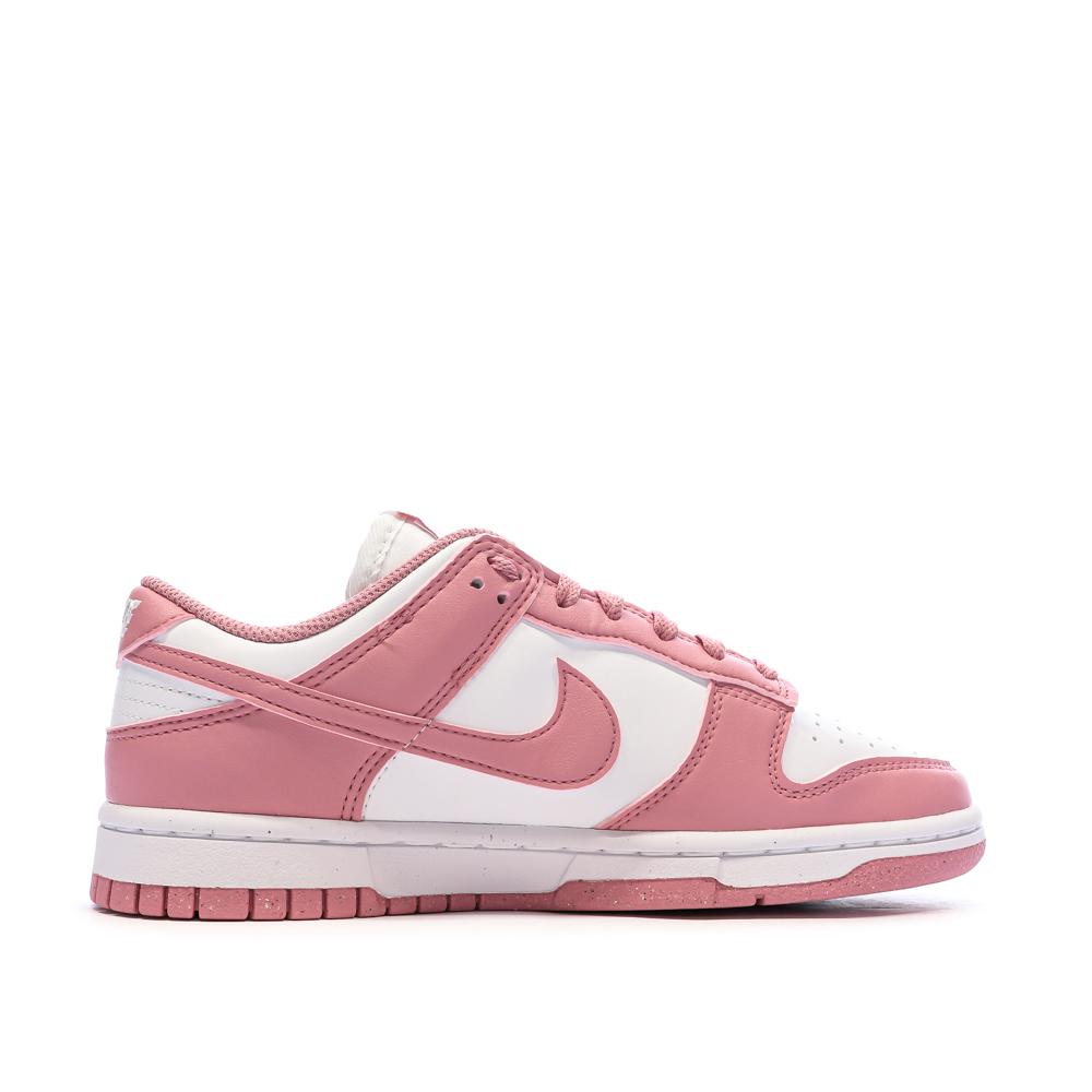 Baskets Roses/Blanches Femme Nike Dunk Low vue 2