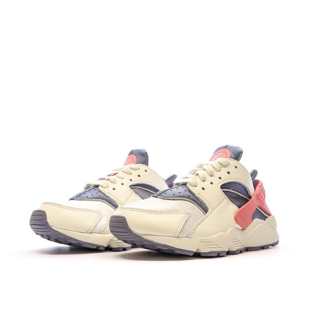 Baskets Blanches Violettes Rose Femme Nike Huarache Espace des marques