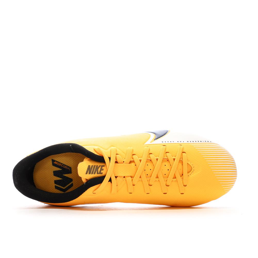 Chaussures de football Jaunes/Noires Garçon Nike Vapor 13 vue 4