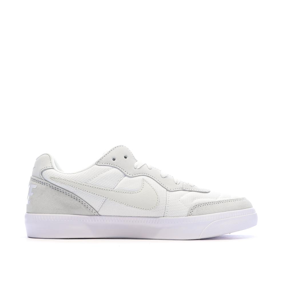 Baskets Blanches/Grises Nike Nsw Tiempo vue 2