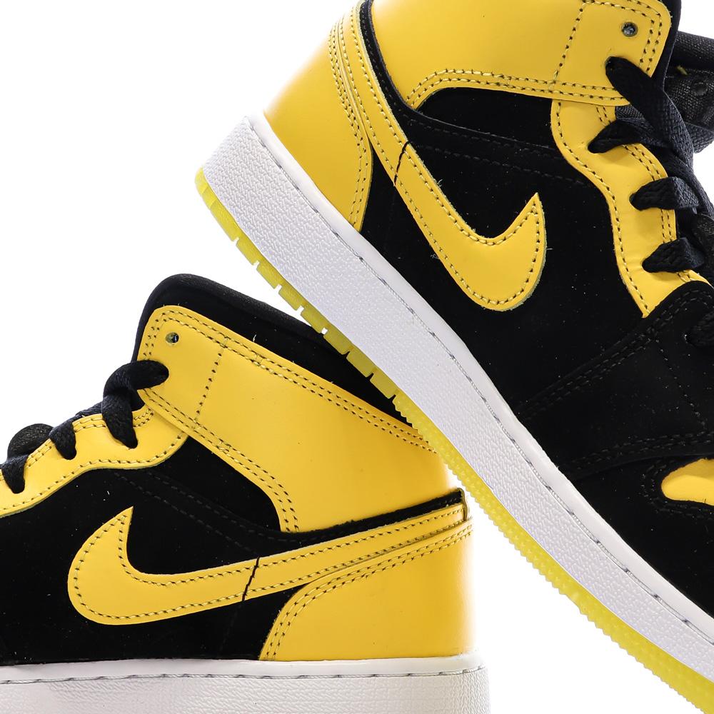 Air Force 1 Baskets Noires/Jaunes Garçon Nike vue 7