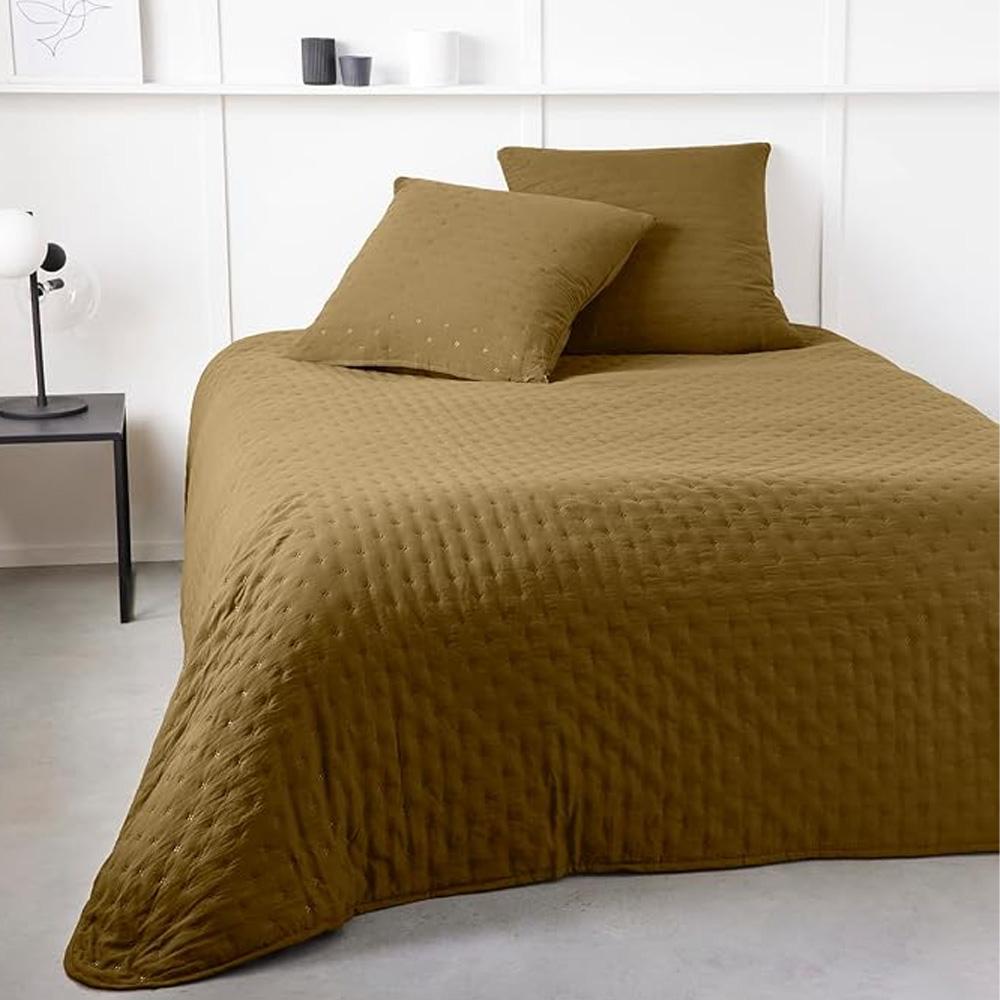 Couvre lit Ocre + 2 Taies D'oreiller Today 260x240cm pas cher