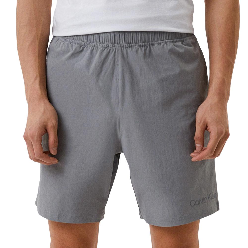 Short Gris Homme Calvin Klein 7" Woven pas cher