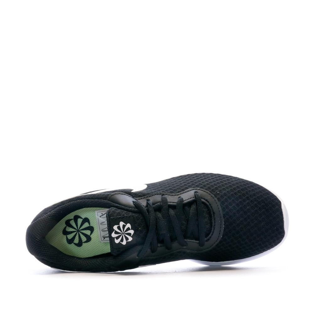 Baskets Noir Femme Nike Tanjun vue 4