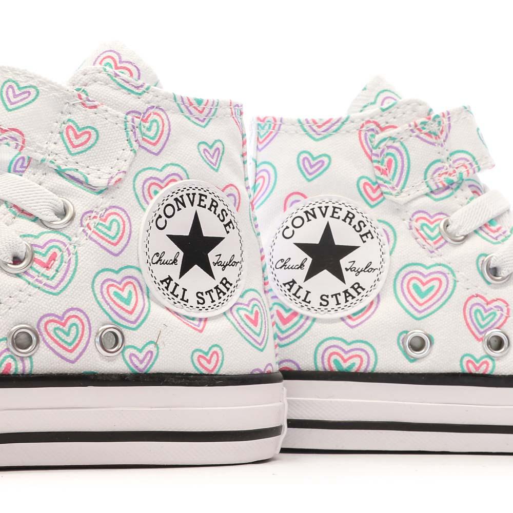 Baskets Blanches à cœurs Fille Converse All Star Hearts Easy-on vue 7
