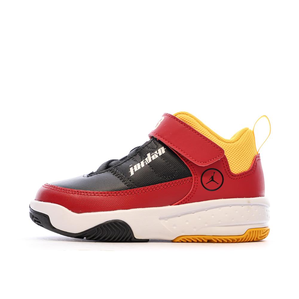 Baskets Noir Rouge Garcon Nike Jordan Max Aura 3 Espace des marques