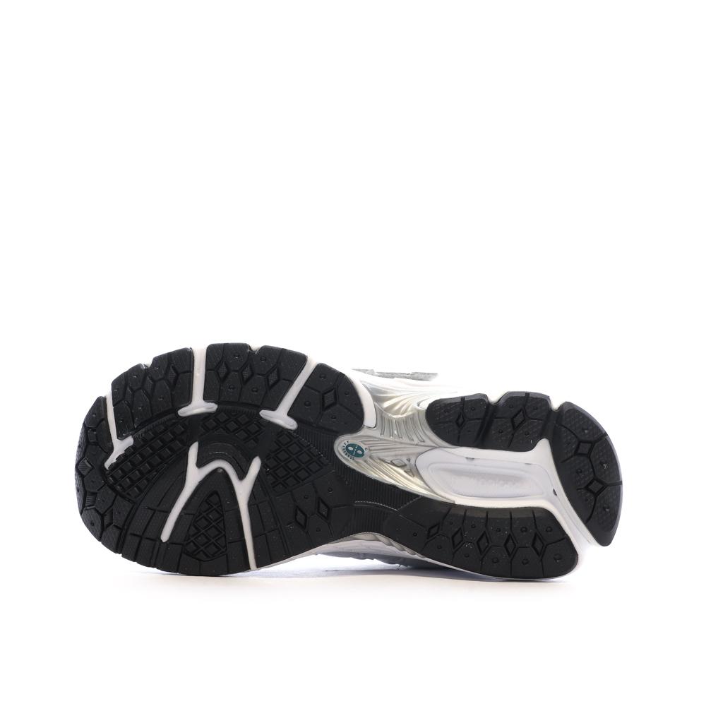 New Balance 2002 Baskets Grise Fille PV2002KA vue 5