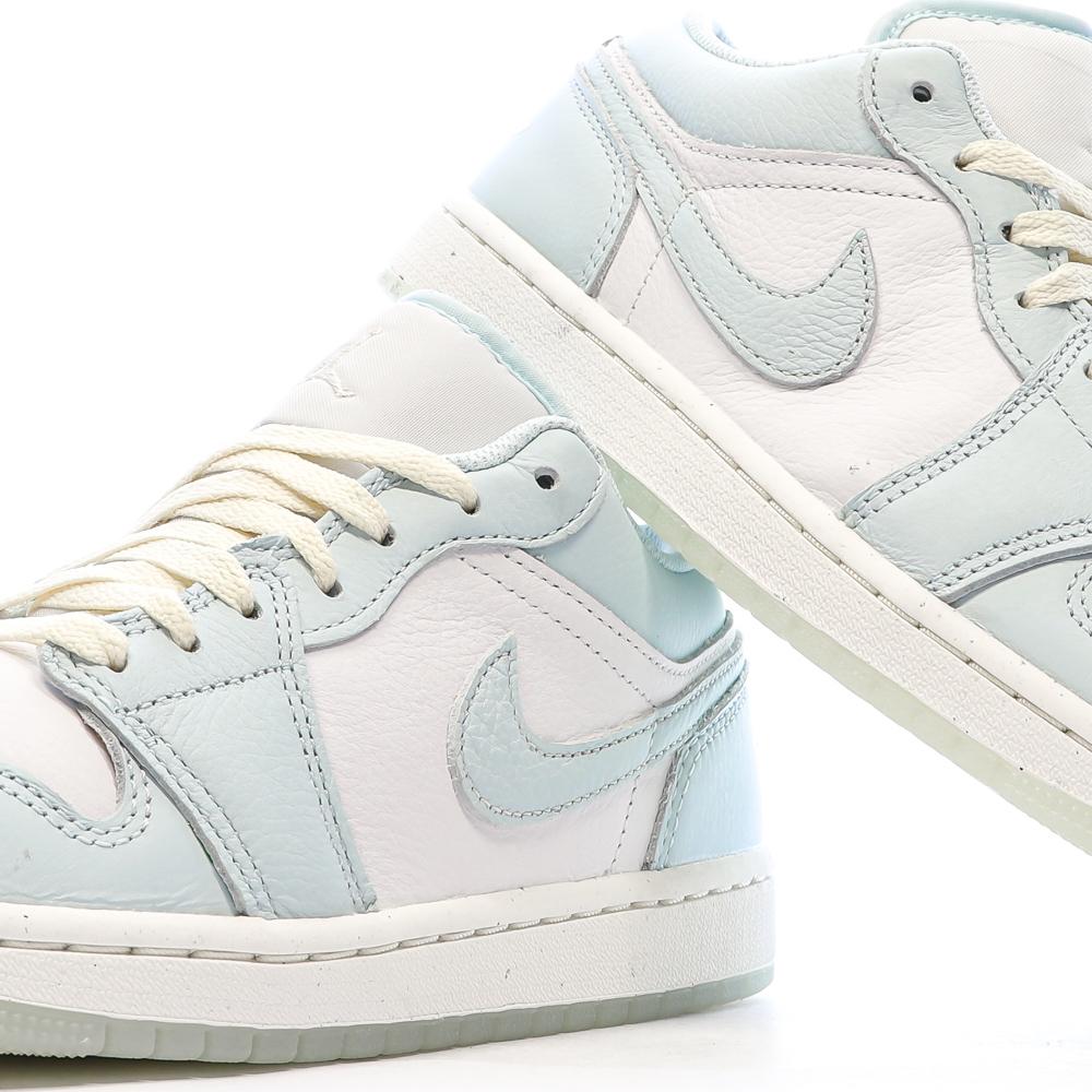 Baskets Bleu Clair/Écru Homme Nike Air Jordan 1 Low vue 7