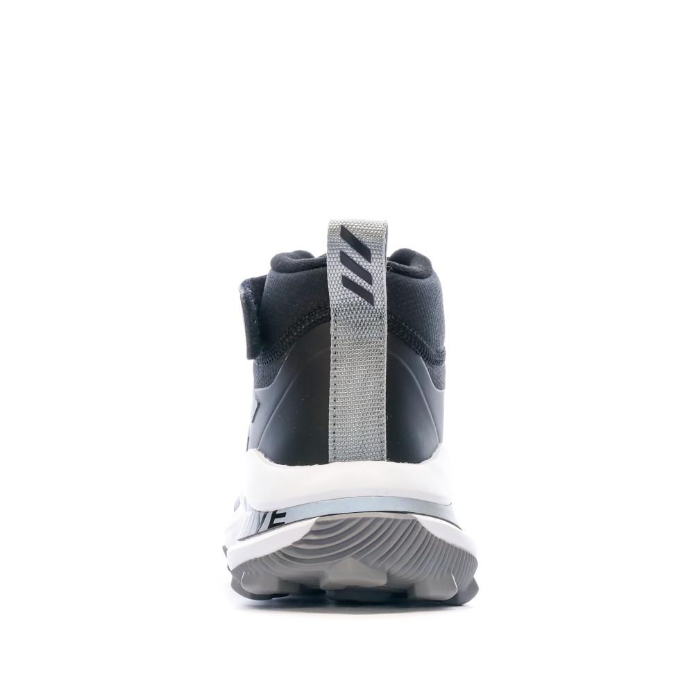 Baskets Noir Montante Garçon Adidas Fortarun vue 3