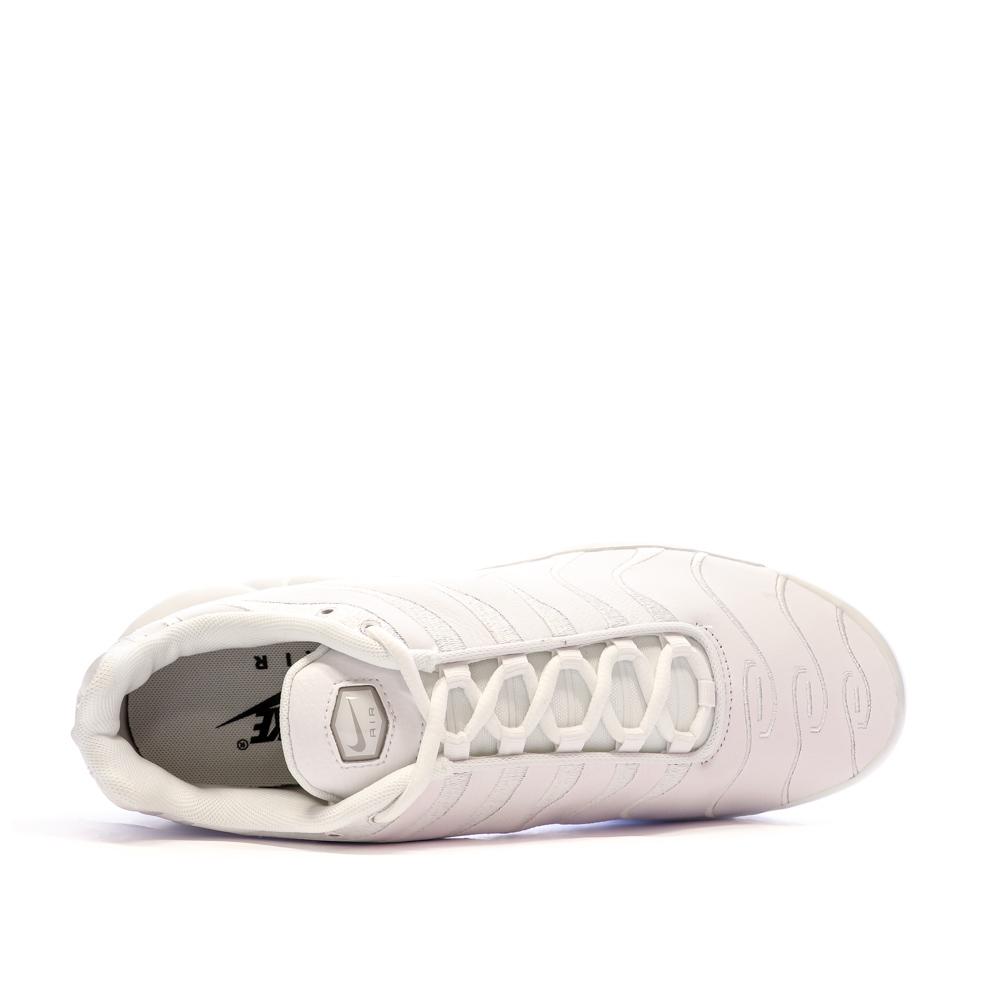 Baskets Blanches Homme Nike Air Max Plus vue 4