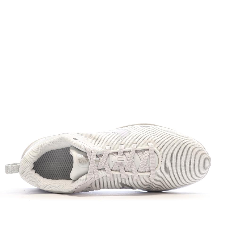Chaussures de running Gris Femme Nike Downshifter vue 4