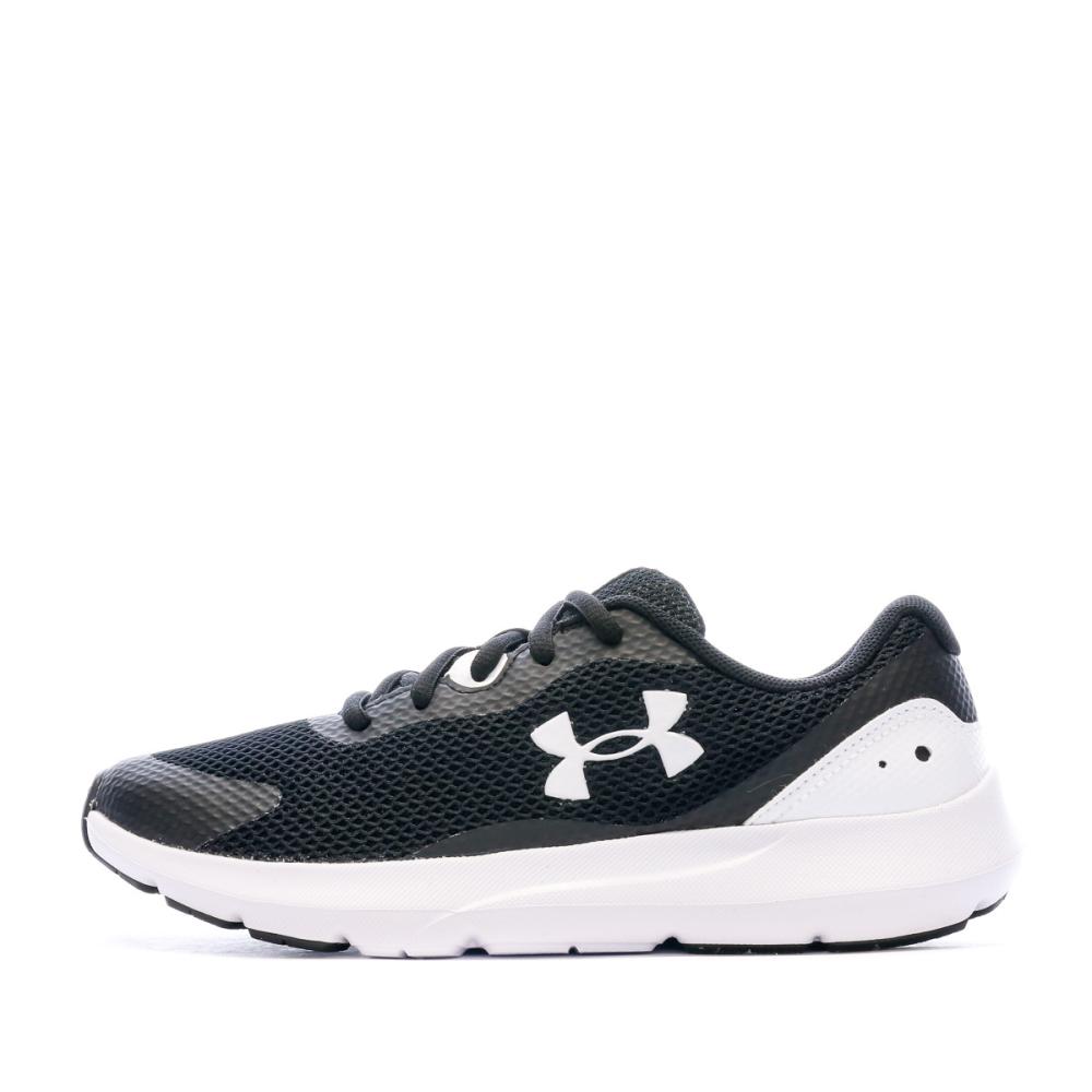 Chaussures de Sport Noir Garçon Under Armour Surge 3 pas cher
