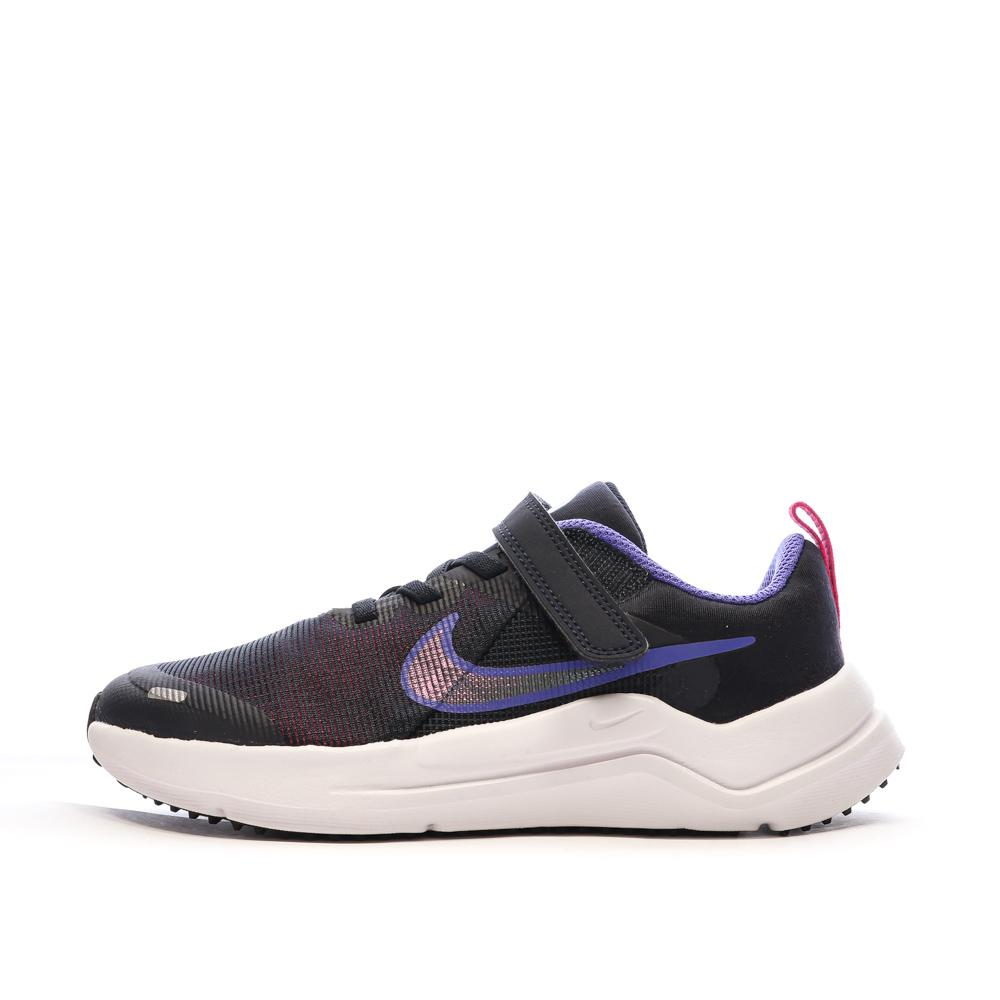 Baskets Noir Fille Nike Downshifter 12 pas cher
