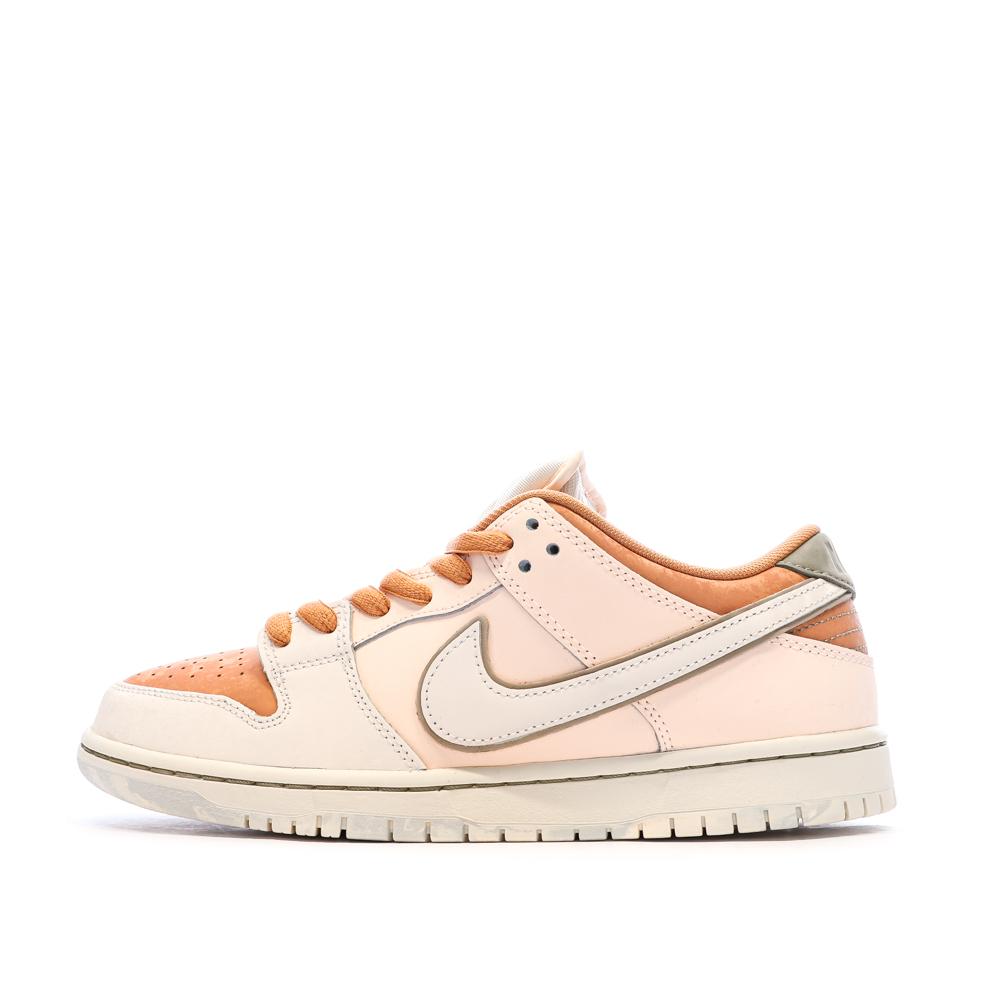 SB Dunk Low Pro PRM Rose Homme Nike pas cher