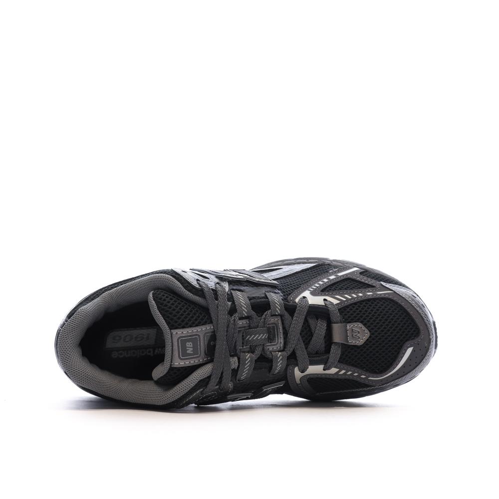 New Balance 1906 Baskets Noires Garçon GC1906EX vue 4