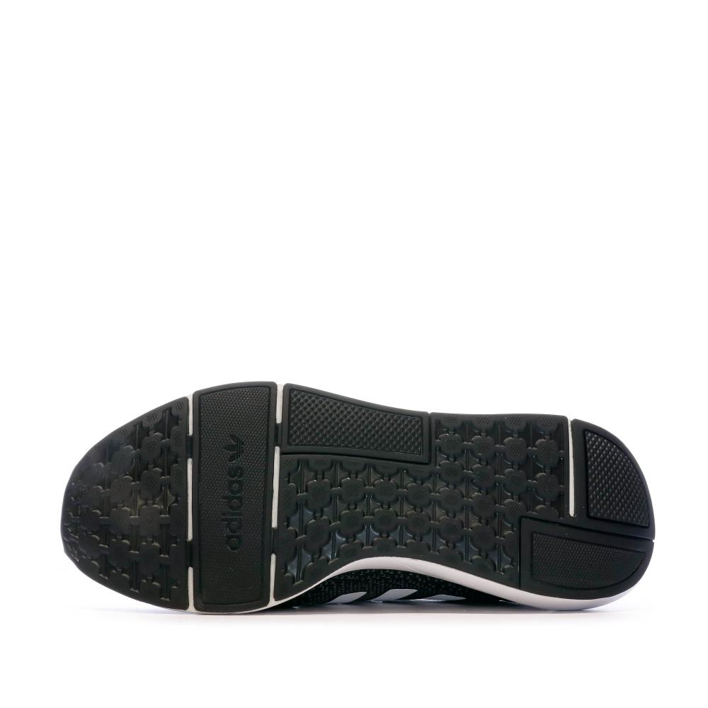 Baskets Gris/Noir Homme Adidas Swift Run 22 vue 5