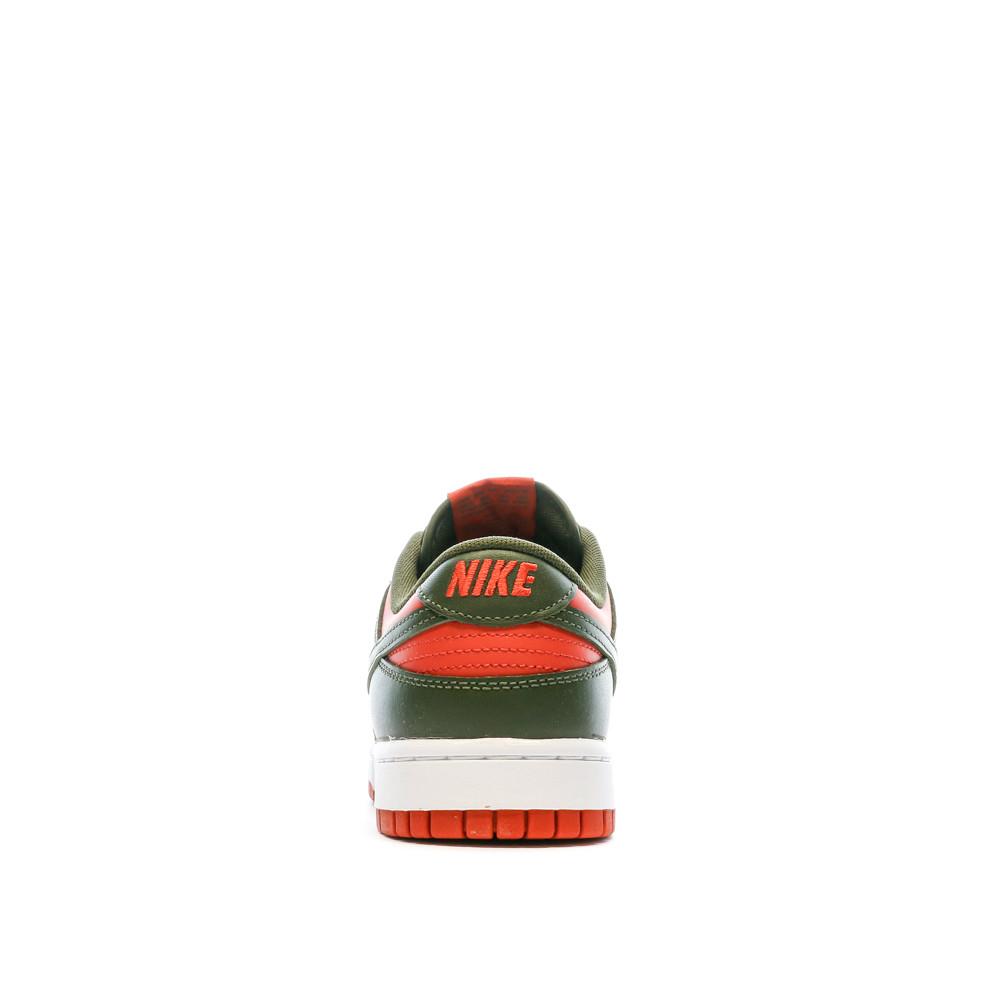 Baskets Kaki/Rouge Homme Nike Dunk Low Retro vue 3