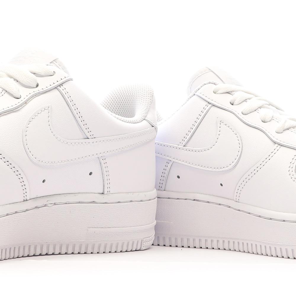 Air Force 1 Baskets Blanches Femme Nike vue 7
