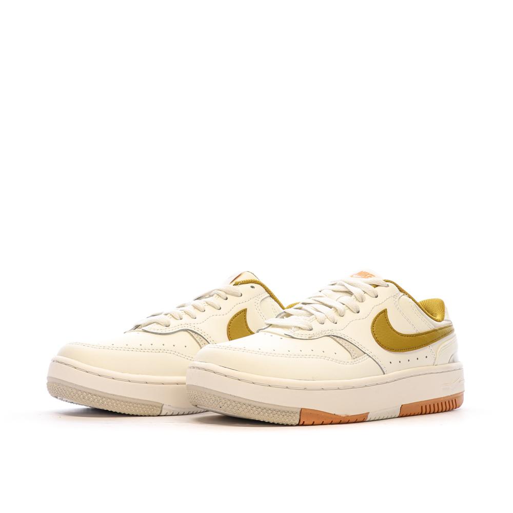 Baskets Blanc/Kaki Femme Nike Gamma Force vue 6