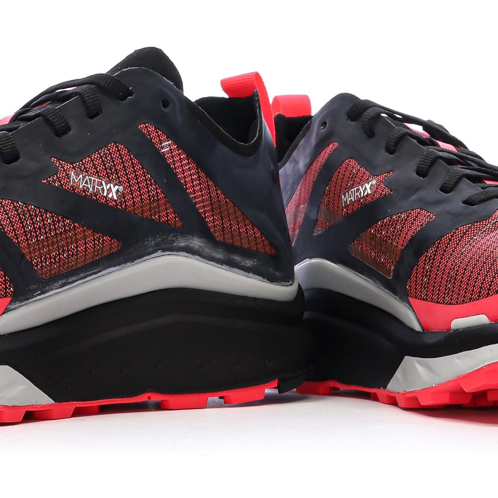 Baskets Noires/Roses Femme The North Face Vectiv Infinite vue 7