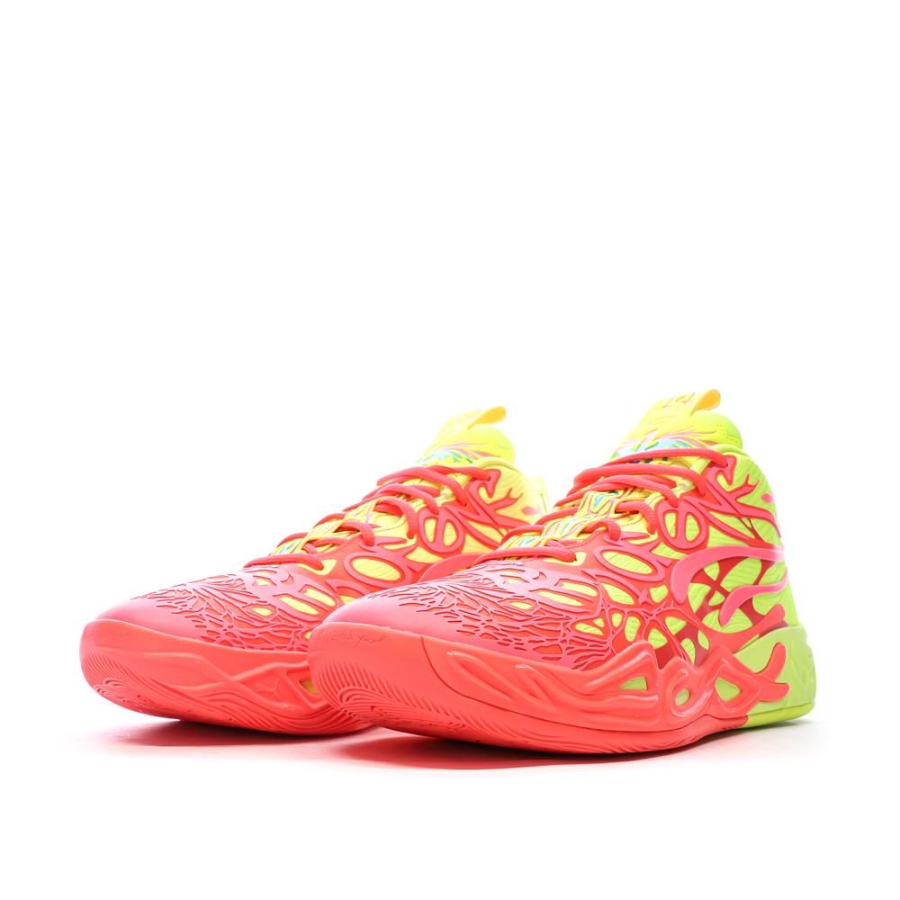 Chaussures de Basketball Jaune/Rose Puma Mb.04 1love vue 6