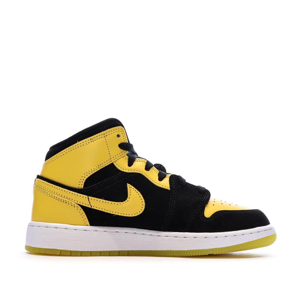 Air Force 1 Baskets Noires/Jaunes Garçon Nike vue 2