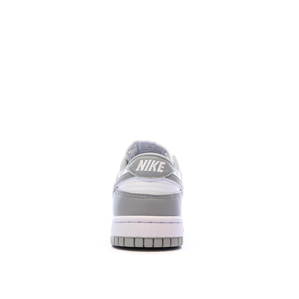 Dunk Low Baskets Blanches/Grises Femme Nike vue 3