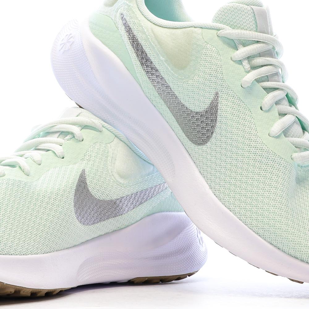 Chaussures de running Vert Femme Nike Revolution vue 7