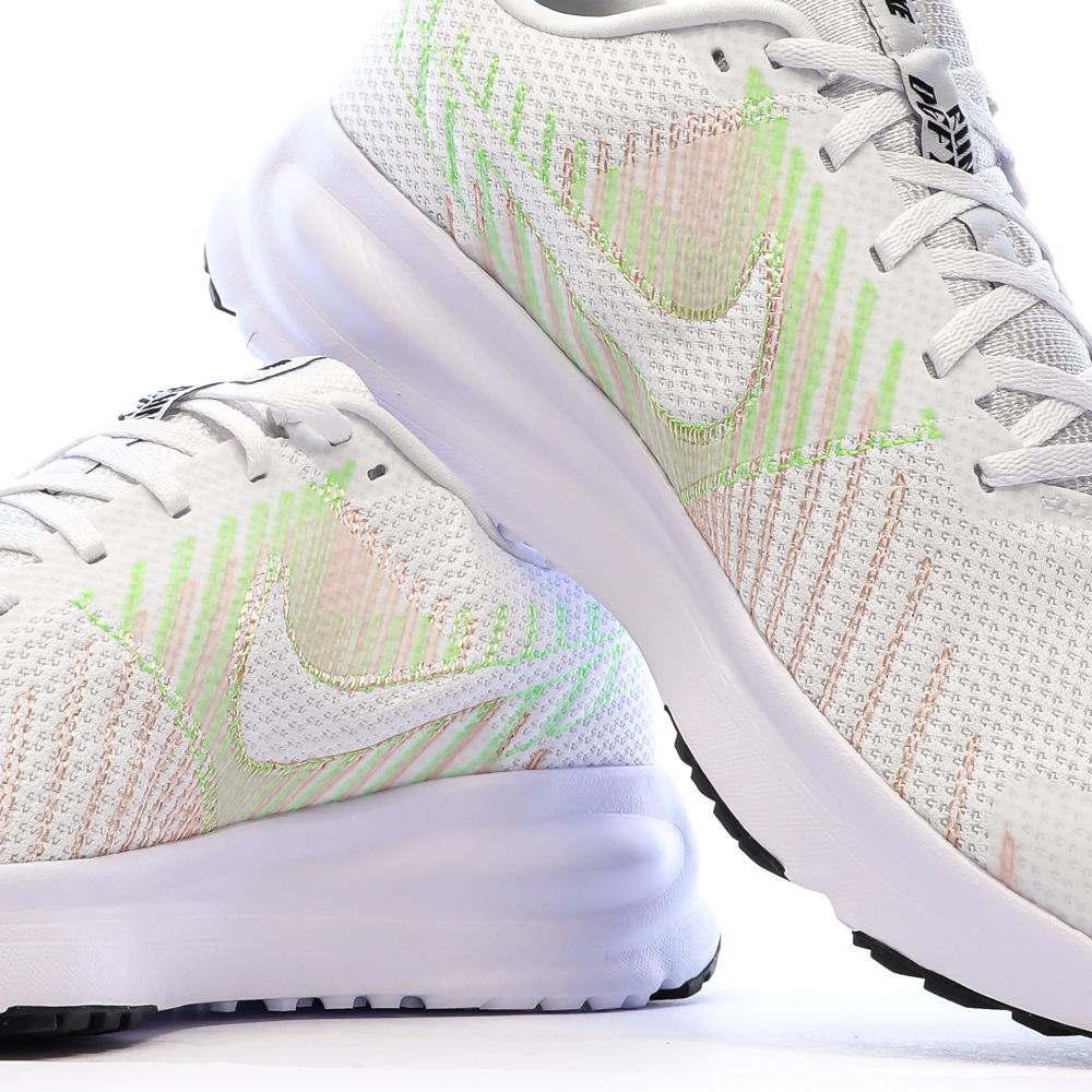 Baskets Blanches/Jaunes Homme Nike Run Defy vue 7