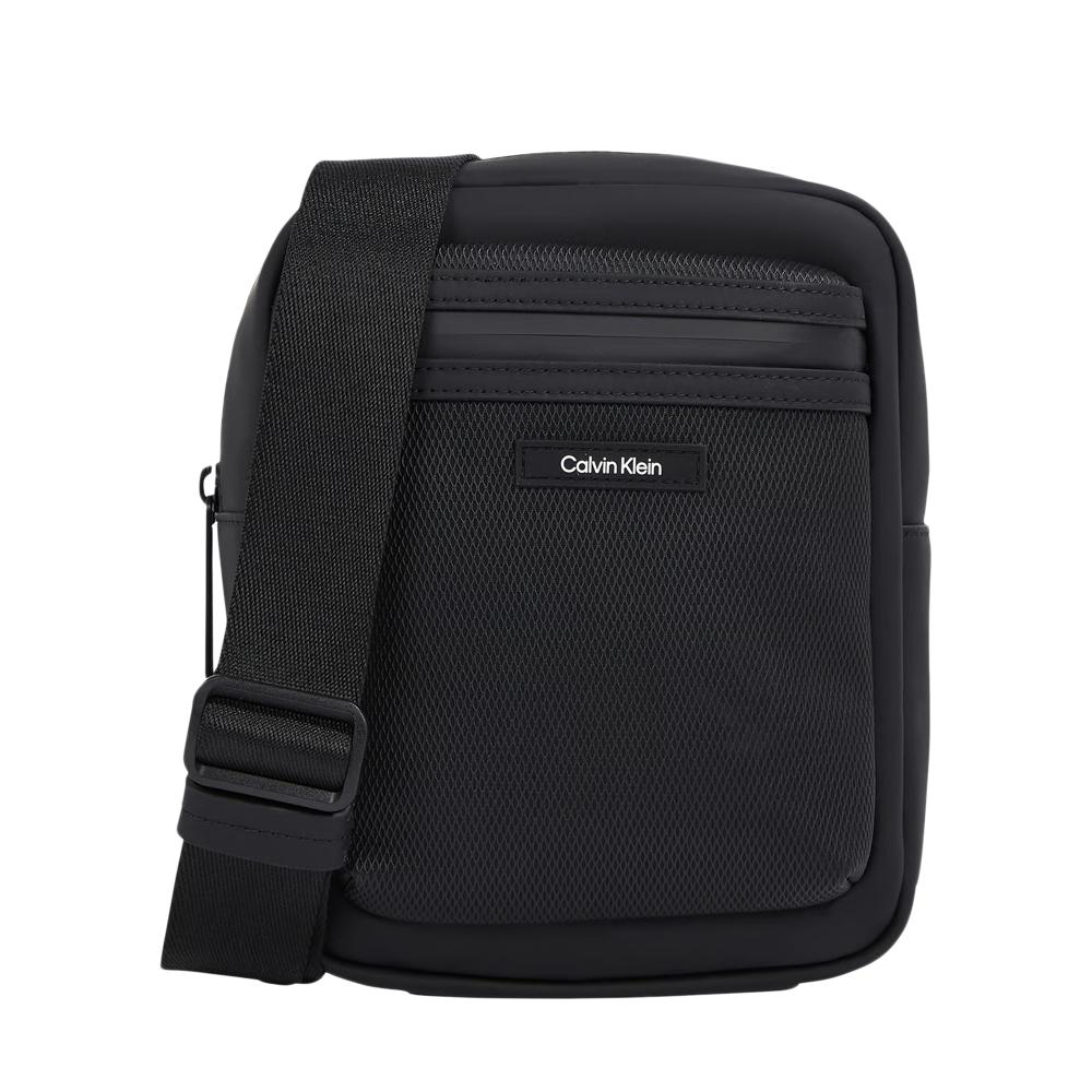 Sac à Bandoulière Noir Homme Calvin Klein Jeans Ck Essential Conv pas cher