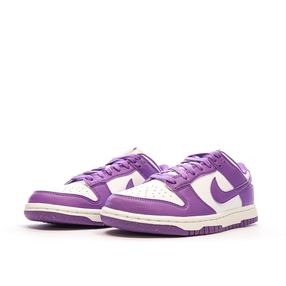Baskets Violette/Blanche Femme Nike Dunk Low vue 6