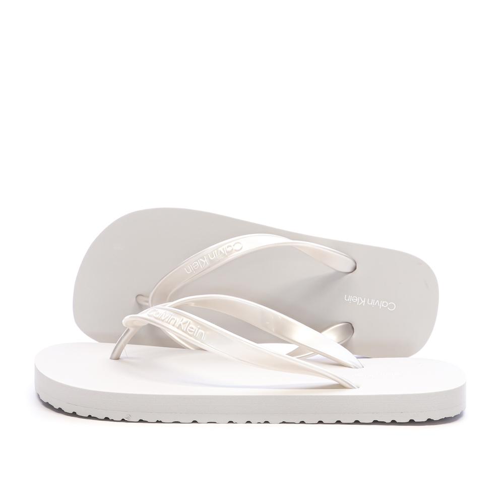 Tongs Grise Femme Calvin Klein Jeans Flip Flop Tpu Metall pas cher