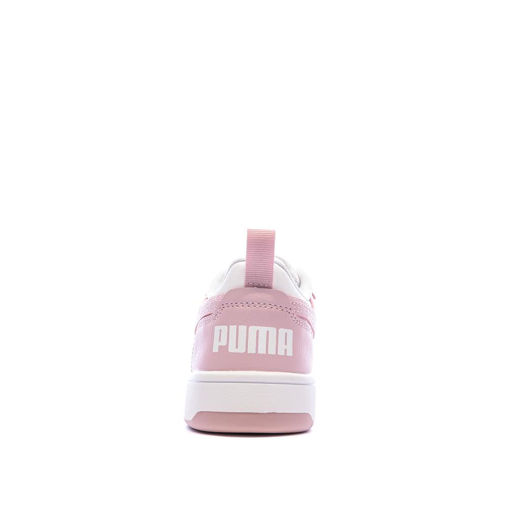 Puma Rebound V6 Low Sneaker für Damen in Weiß/Pastellrosa Ansicht 3