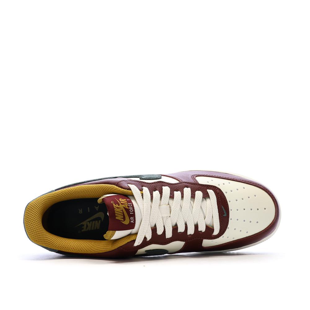 Baskets Bordeaux/Écru Homme Nike Air Force 1 '07 vue 4