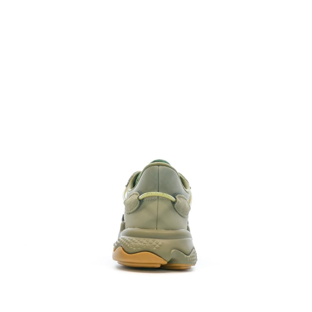 Baskets Kaki Homme Adidas Ozweego vue 3