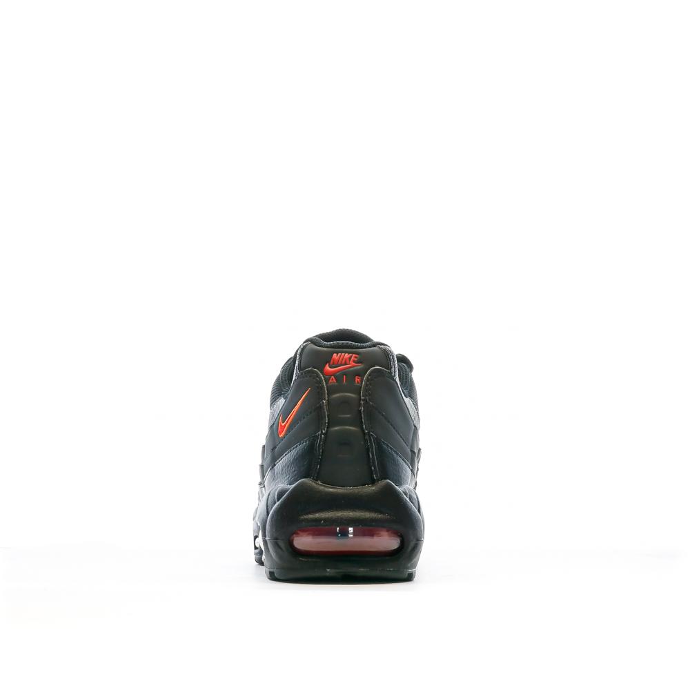 Baskets Noir Homme Nike Air Max 95 vue 3