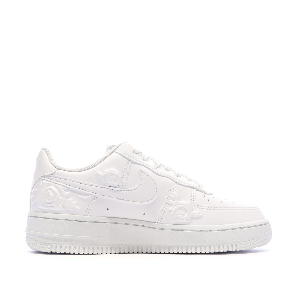 Baskets Blanche Femme Nike Air Force 1 '07 vue 2