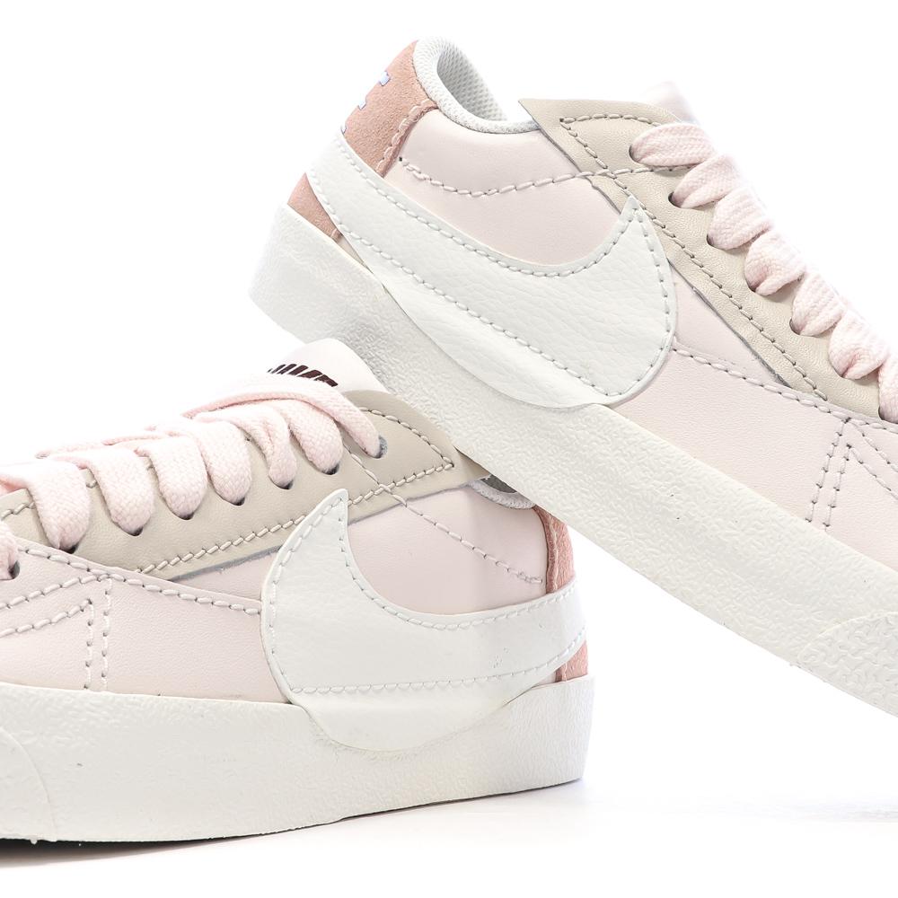 Baskets Roses Femme Nike Blazer Low '77 Jumbo vue 7