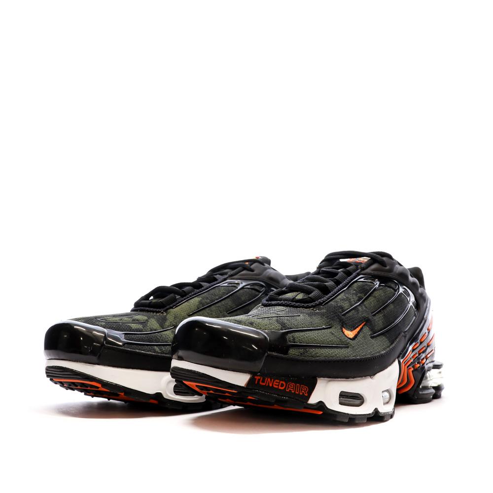 Baskets Noires/Rouges Homme Nike Air Max Plus Lii vue 6