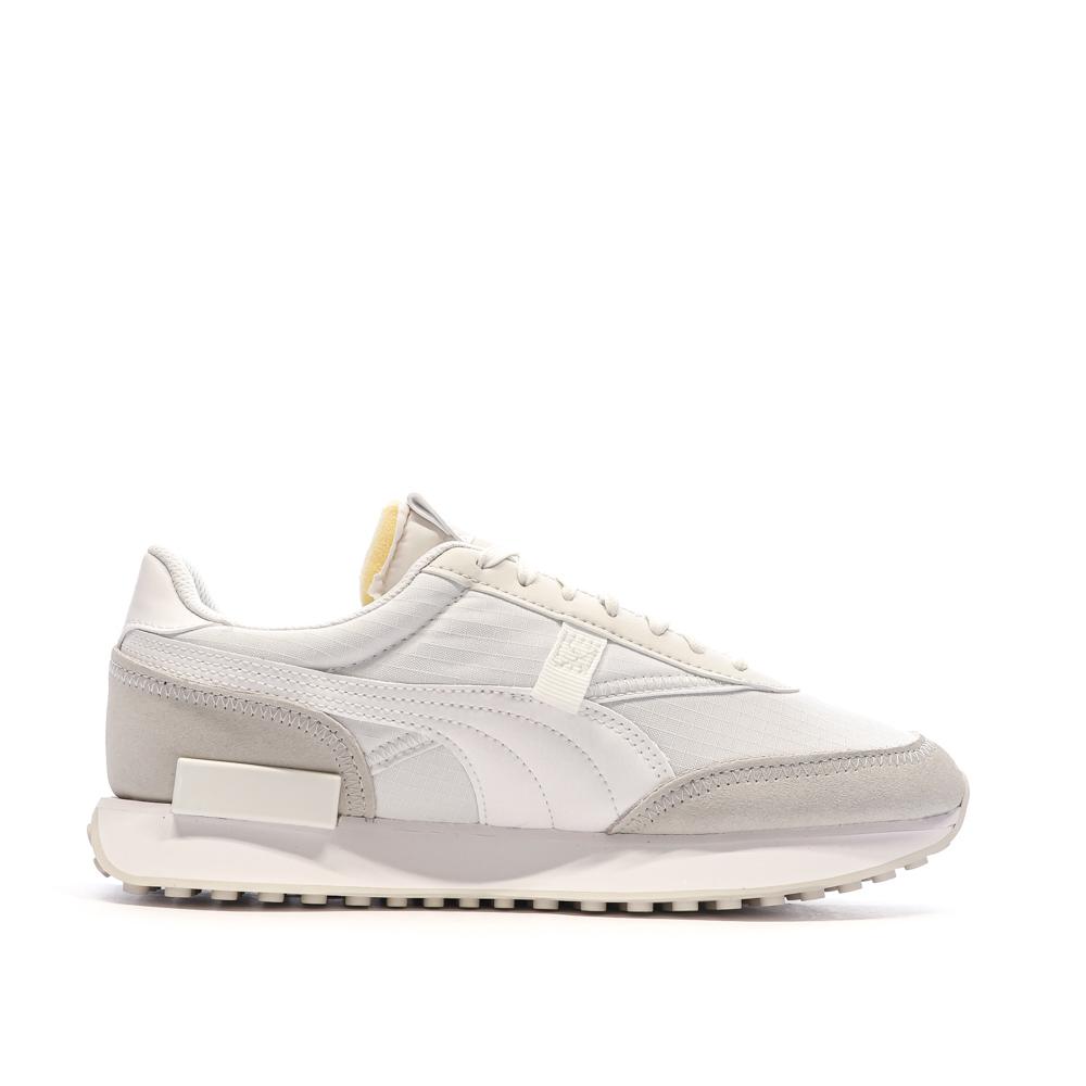 Baskets Blanche/Grise Puma Homme Future Rider Play vue 2