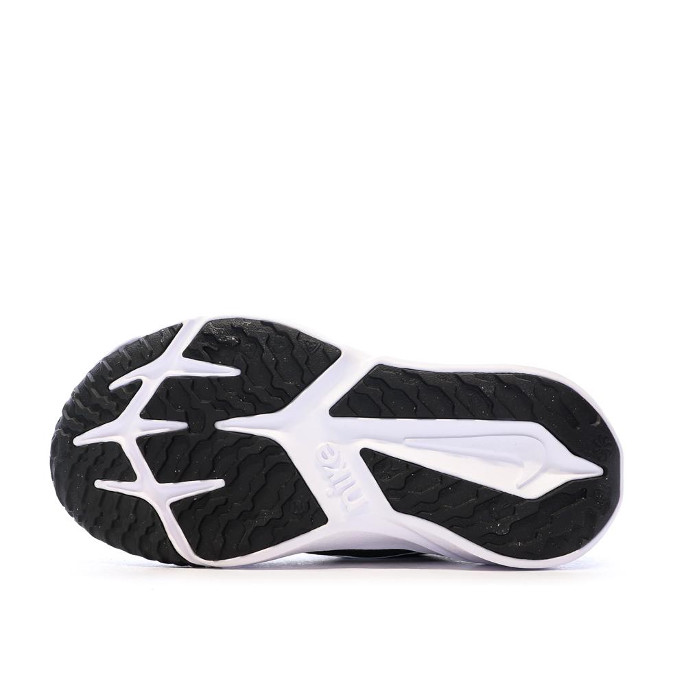 Baskets Noires/Blanches Garçon Nike Star Runner 4 vue 5